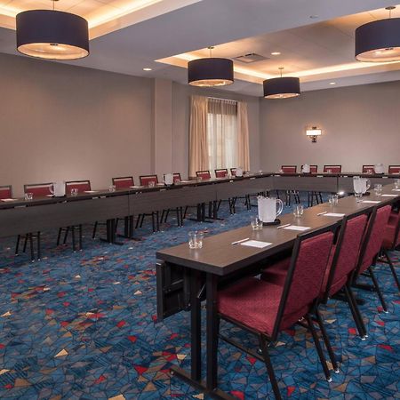 Towneplace Suites By Marriott Altoona Esterno foto