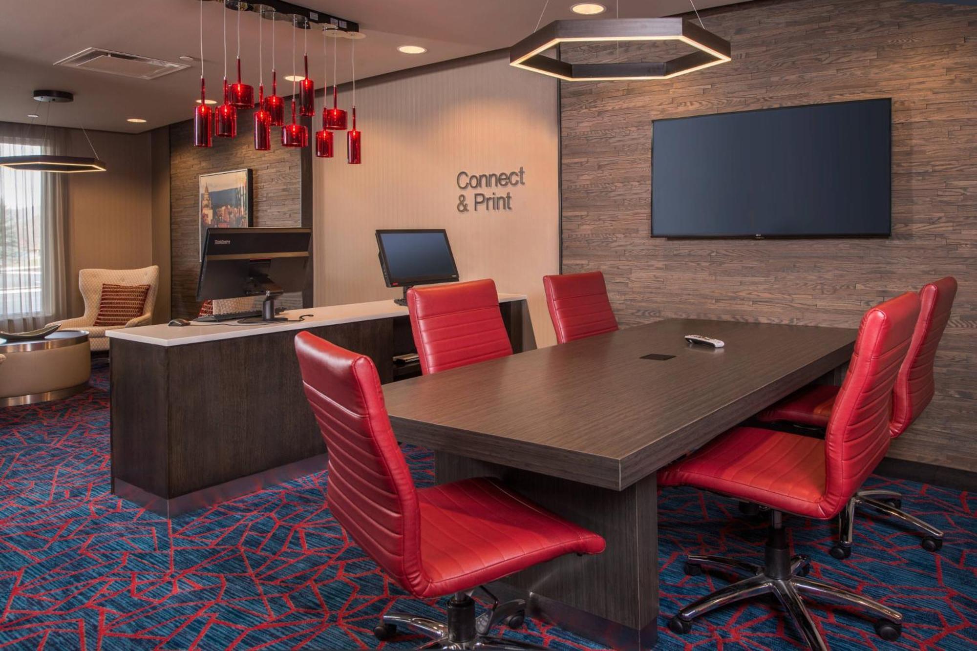 Towneplace Suites By Marriott Altoona Esterno foto
