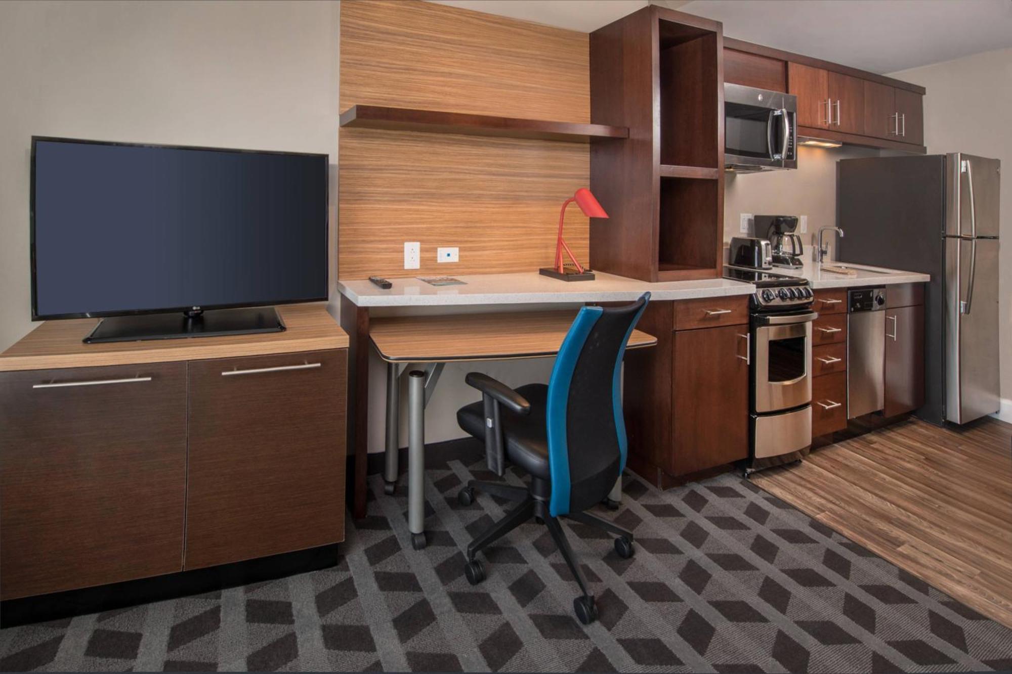 Towneplace Suites By Marriott Altoona Esterno foto