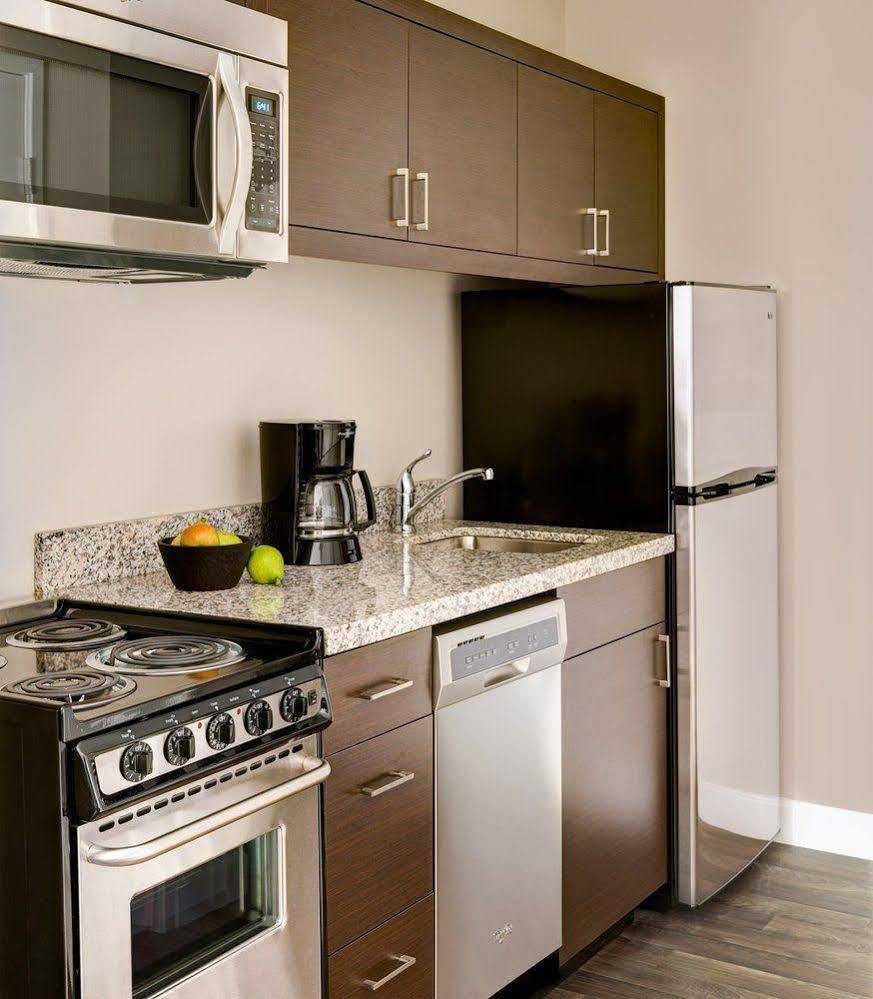 Towneplace Suites By Marriott Altoona Esterno foto
